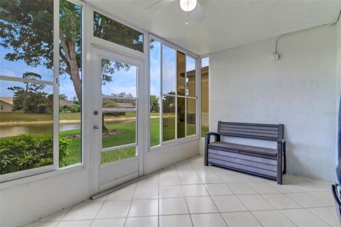 Condo in Naples, Florida, 3 bedrooms  № 1777190 - photo 25
