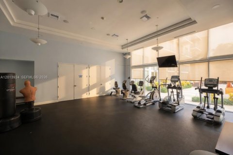 Condo in Aventura, Florida, 2 bedrooms № 2076178 - photo 16
