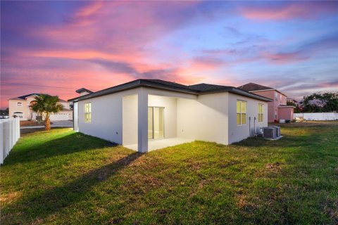 Duplex in Kissimmee, Florida 6 bedrooms, 239.32 sq.m. № 1616877 - photo 26