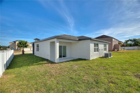 Duplex in Kissimmee, Florida 6 bedrooms, 239.32 sq.m. № 1616877 - photo 28