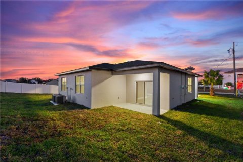 Duplex in Kissimmee, Florida 6 bedrooms, 239.32 sq.m. № 1616877 - photo 25