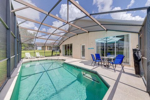 Villa ou maison à louer à Davenport, Floride: 4 chambres, 171.31 m2 № 2415558 - photo 2