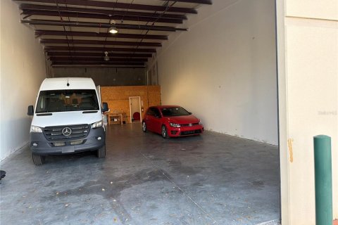 Propiedad comercial en venta en DeLand, Florida, 182.09 m2 № 2099519 - foto 5