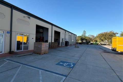 Propiedad comercial en venta en DeLand, Florida, 182.09 m2 № 2099519 - foto 3