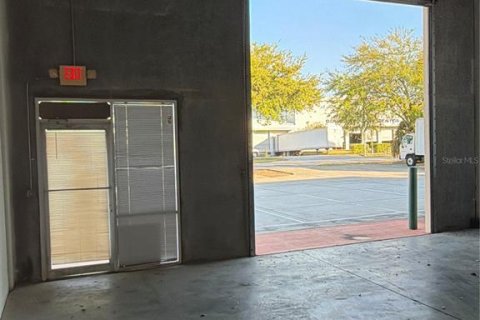 Propiedad comercial en venta en DeLand, Florida, 182.09 m2 № 2099519 - foto 8