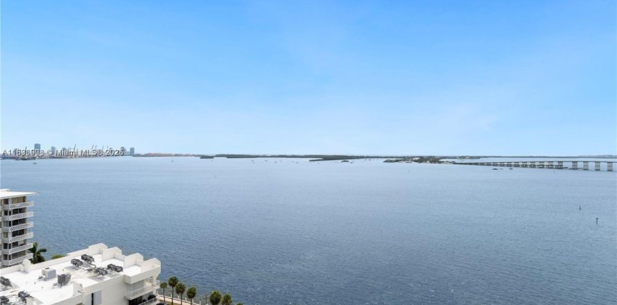 Condo in Miami, Florida, 1 bedroom  № 1826038