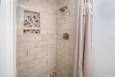 Casa en alquiler en Belleair Beach, Florida, 5 dormitorios, 294.31 m2 № 2233425 - foto 19