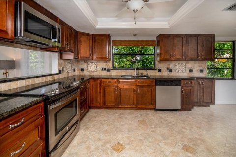Casa en alquiler en Belleair Beach, Florida, 5 dormitorios, 294.31 m2 № 2233425 - foto 7