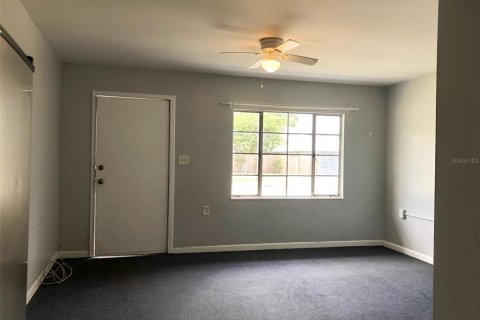 Appartement à louer à Tavares, Floride: 1 chambre, 27.41 m2 № 1829378 - photo 2