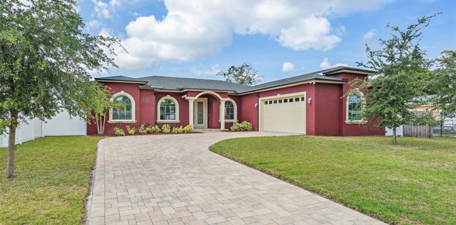 House in Saint Petersburg, Florida 3 bedrooms, 222.32 sq.m. № 1761517