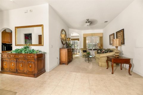House in Palm Coast, Florida 3 bedrooms, 253.25 sq.m. № 1759351 - photo 7