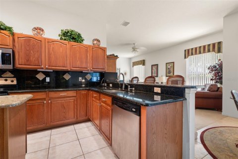 House in Palm Coast, Florida 3 bedrooms, 253.25 sq.m. № 1759351 - photo 29