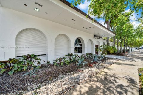 Commercial property in Homestead, Florida № 1070074 - photo 1