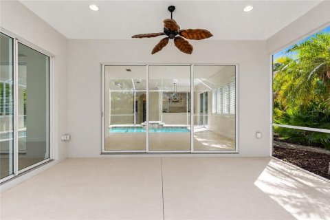 House in Bradenton, Florida 2 bedrooms, 170.66 sq.m. № 2167131 - photo 25