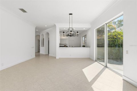 House in Bradenton, Florida 2 bedrooms, 170.66 sq.m. № 2167131 - photo 15