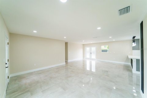Casa en venta en Bradenton, Florida, 3 dormitorios, 137.87 m2 № 1777043 - foto 4