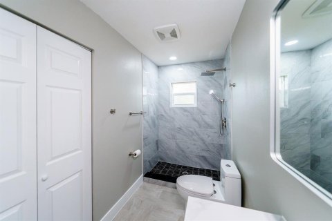 Casa en venta en Bradenton, Florida, 3 dormitorios, 137.87 m2 № 1777043 - foto 15