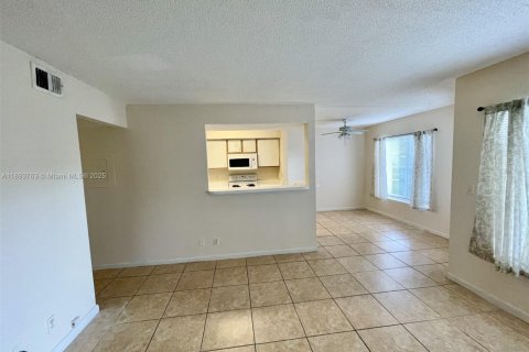 Copropriété à louer à Boynton Beach, Floride: 1 chambre, 73.49 m2 № 1945623 - photo 15