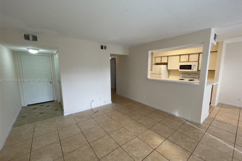 Copropriété à louer à Boynton Beach, Floride: 1 chambre, 73.49 m2 № 1945623 - photo 16