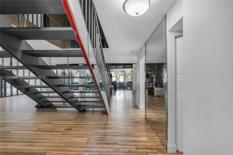 Adosado en venta en Pembroke Pines, Florida, 3 dormitorios, 140.38 m2 № 2025384 - foto 4