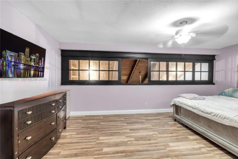 Adosado en venta en Pembroke Pines, Florida, 3 dormitorios, 140.38 m2 № 2025384 - foto 13