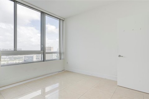 Купить кондоминиум в Майами, Флорида 2 спальни, 101.45м2, № 1962919 - фото 11