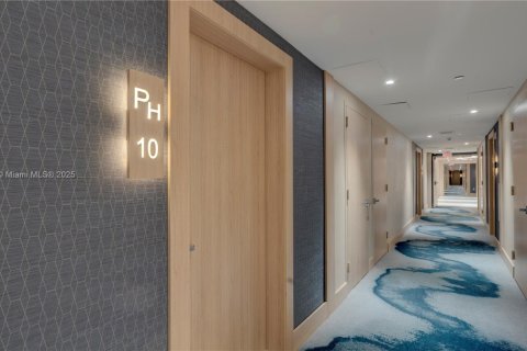 Купить кондоминиум в Майами, Флорида 2 спальни, 101.45м2, № 1962919 - фото 21