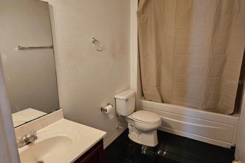 Купить виллу или дом в Киссимми, Флорида 9 комнат, 269.97м2, № 1797789 - фото 25
