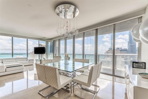 Copropriété à vendre à Miami, Floride: 3 chambres, 173.73 m2 № 1863949 - photo 5