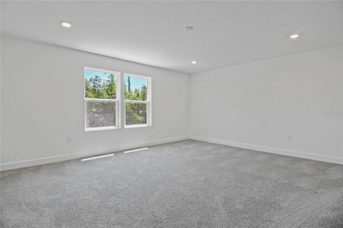 House in Mount Dora, Florida 5 bedrooms, 281.49 sq.m. № 1447523 - photo 13
