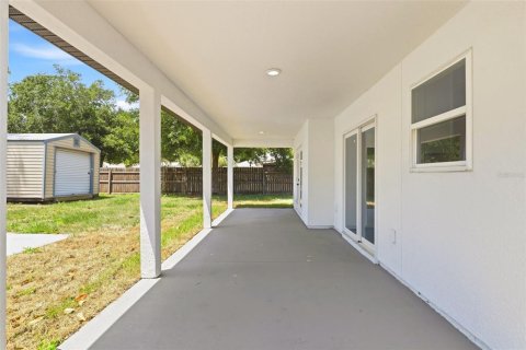 House in Cocoa, Florida 3 bedrooms, 130.53 sq.m. № 2129852 - photo 28