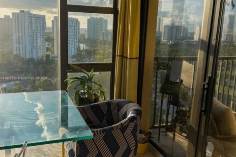Copropriété à vendre à Aventura, Floride: 2 chambres, 121.98 m2 № 1822098 - photo 5