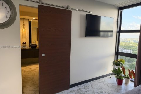 Copropriété à vendre à Aventura, Floride: 2 chambres, 121.98 m2 № 1822098 - photo 17