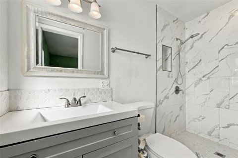 Купить виллу или дом в Сеффнер, Флорида 9 комнат, 161.93м2, № 2428866 - фото 27