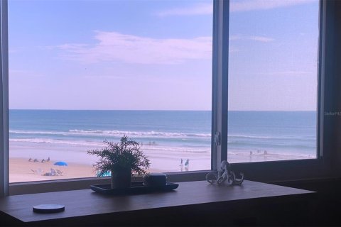 Condo in New Smyrna Beach, Florida, 2 bedrooms  № 1624706 - photo 13