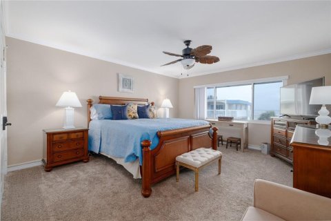 Condo in New Smyrna Beach, Florida, 2 bedrooms  № 1624706 - photo 12