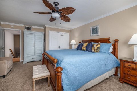 Condo in New Smyrna Beach, Florida, 2 bedrooms  № 1624706 - photo 14