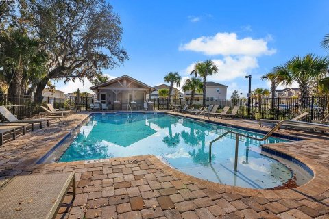 House in Kissimmee, Florida 4 bedrooms, 228.17 sq.m. № 2214318 - photo 28