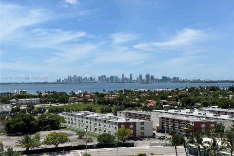 Купить кондоминиум в Норт-Бей-Виллидж, Флорида 1 спальня, 87.33м2, № 1969314 - фото 13