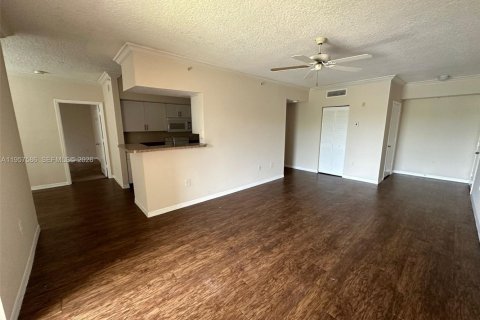 Condominio en alquiler en Pembroke Pines, Florida, 2 dormitorios, 104.98 m2 № 2011494 - foto 4