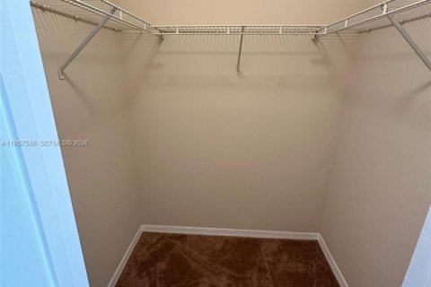 Condominio en alquiler en Pembroke Pines, Florida, 2 dormitorios, 104.98 m2 № 2011494 - foto 13