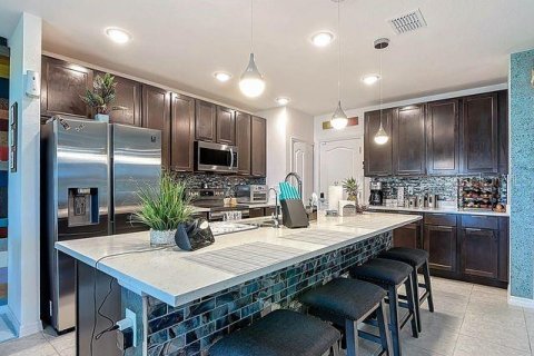 House in Kissimmee, Florida 4 bedrooms, 182.09 sq.m. № 1894366 - photo 26
