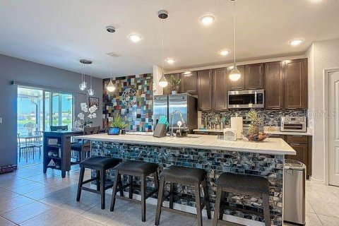 House in Kissimmee, Florida 4 bedrooms, 182.09 sq.m. № 1894366 - photo 19