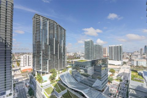 Condo in Miami, Florida, 3 bedrooms  № 2188584 - photo 11