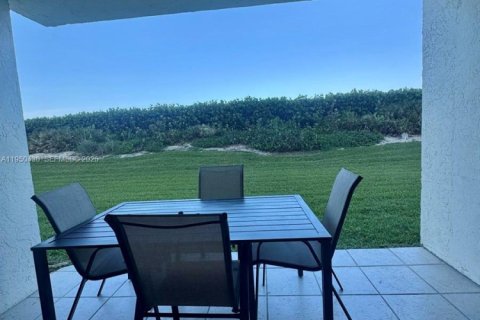 Condominio en venta en Jensen Beach, Florida, 2 dormitorios, 111.2 m2 № 2089227 - foto 7