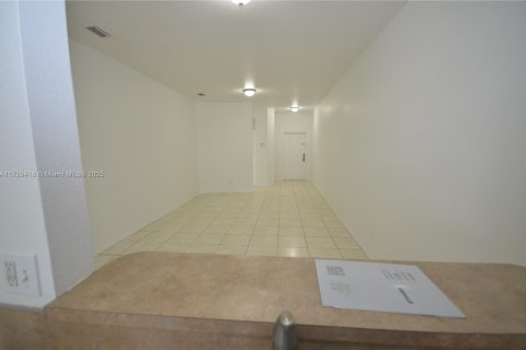 Townhouse in Homestead, Florida 3 bedrooms, 110.46 sq.m. № 1867052 - photo 29