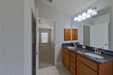 House in Wimauma, Florida 4 bedrooms, 171.59 sq.m. № 1911000 - photo 8