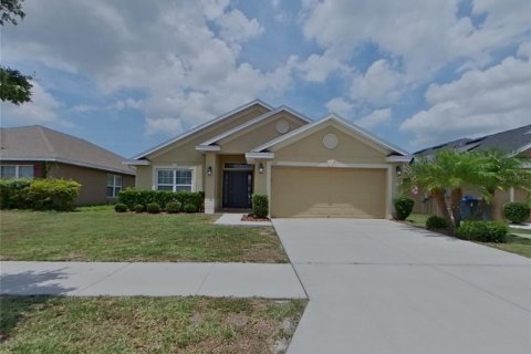 Casa en alquiler en Wimauma, Florida, 4 dormitorios, 171.59 m2 № 1911000 - foto 1