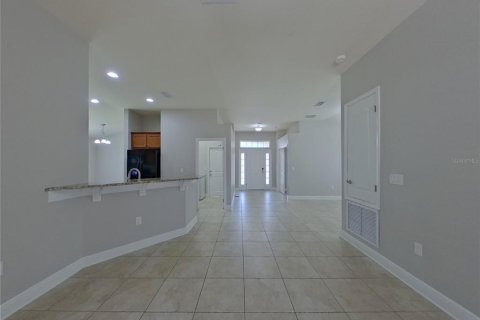 House in Wimauma, Florida 4 bedrooms, 171.59 sq.m. № 1911000 - photo 2