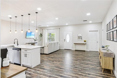 Villa ou maison à vendre à Bartow, Floride: 4 chambres, 162.02 m2 № 2200767 - photo 3
